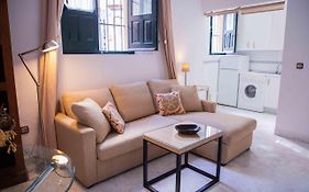 Gy Apartamento En Casa Sevillana Junto A Las Setas